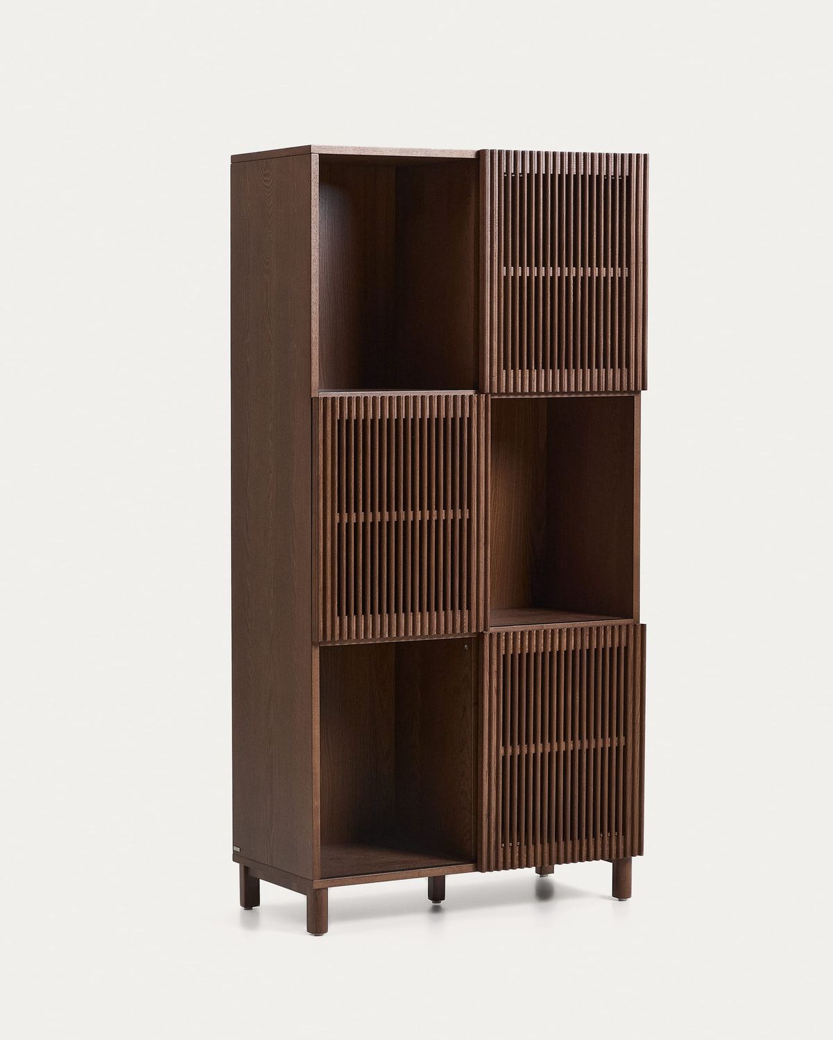 Estantería Beyla de chapa y madera maciza de fresno con acabado tono nogal 84,5 x 170 cm FSC 100%