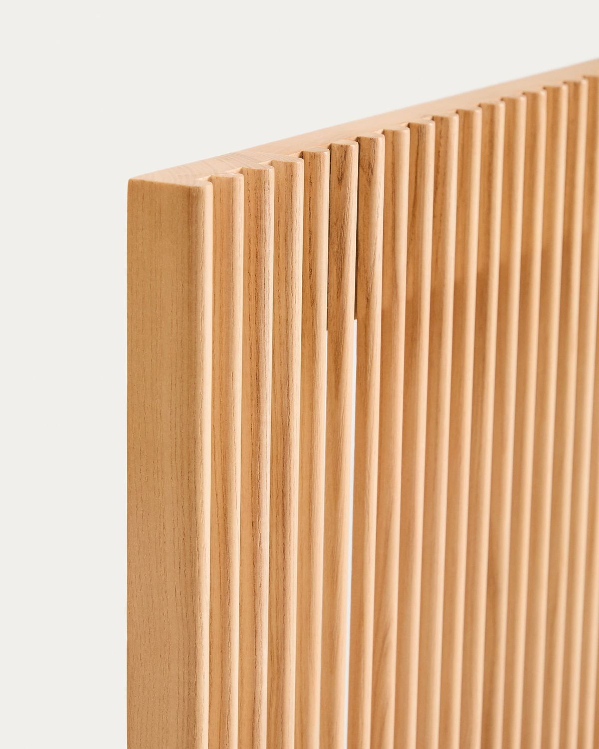 Cabecero Beyla de madera maciza de fresno para cama de hasta 90 cm FSC 100%