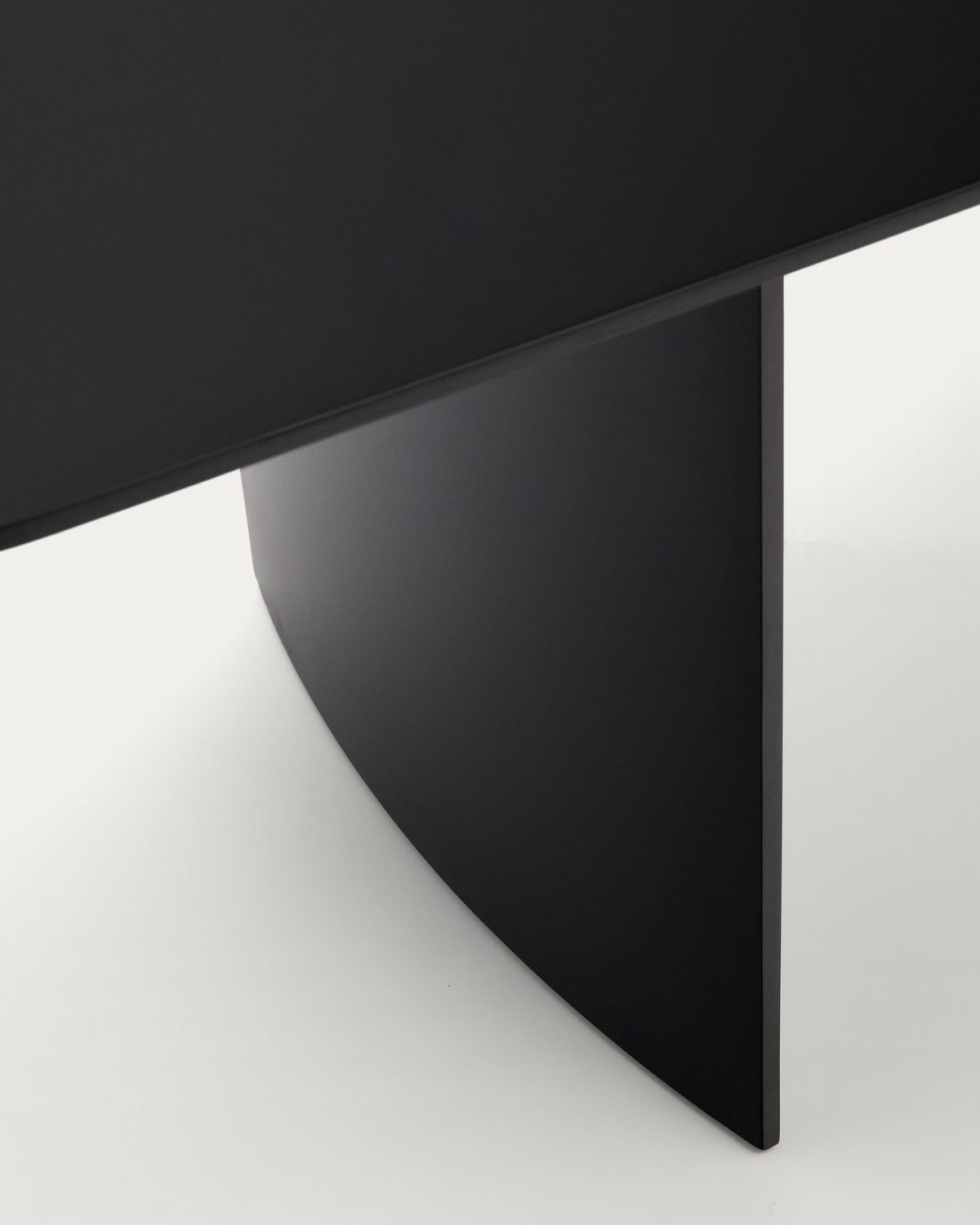 Mesa Litto DM lacado negro 200 x 100 cm
