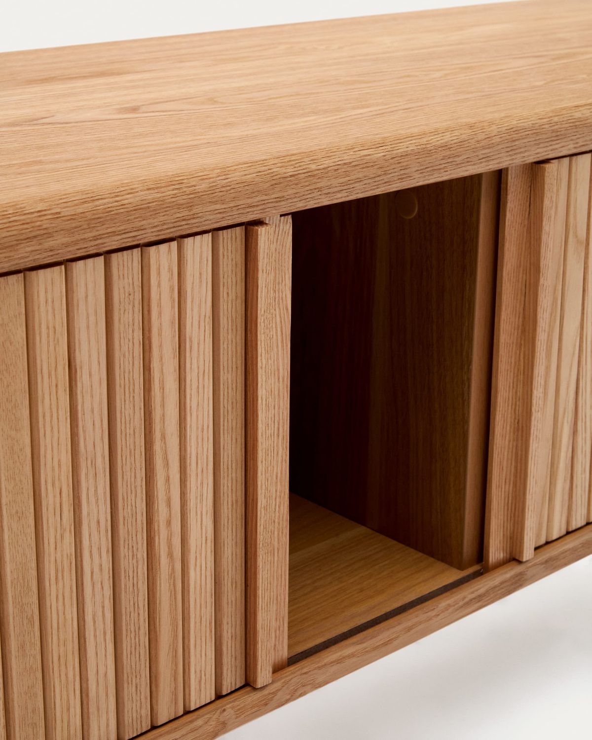 Mueble TV Mailen 2 puertas en chapa de fresno con acabado natural 120 x 50 cm