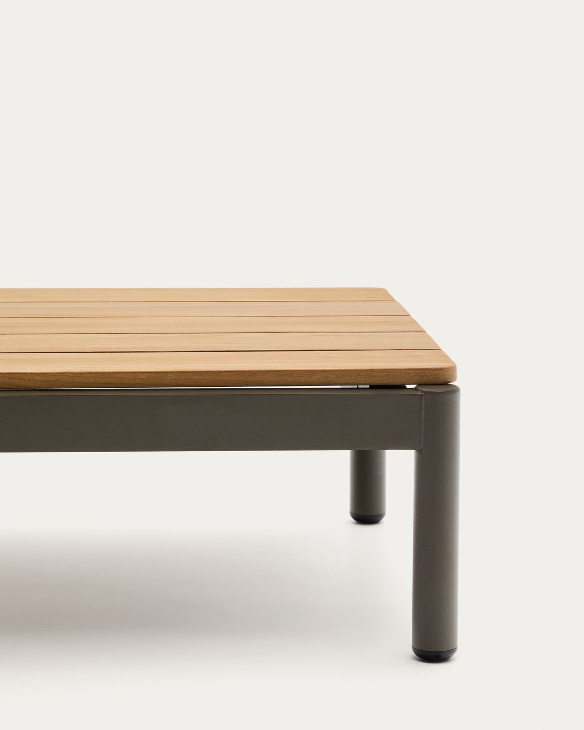 Mesa de centro Sorells de aluminio verde y madera de teca 52,4 x 91 cm FSC 100%