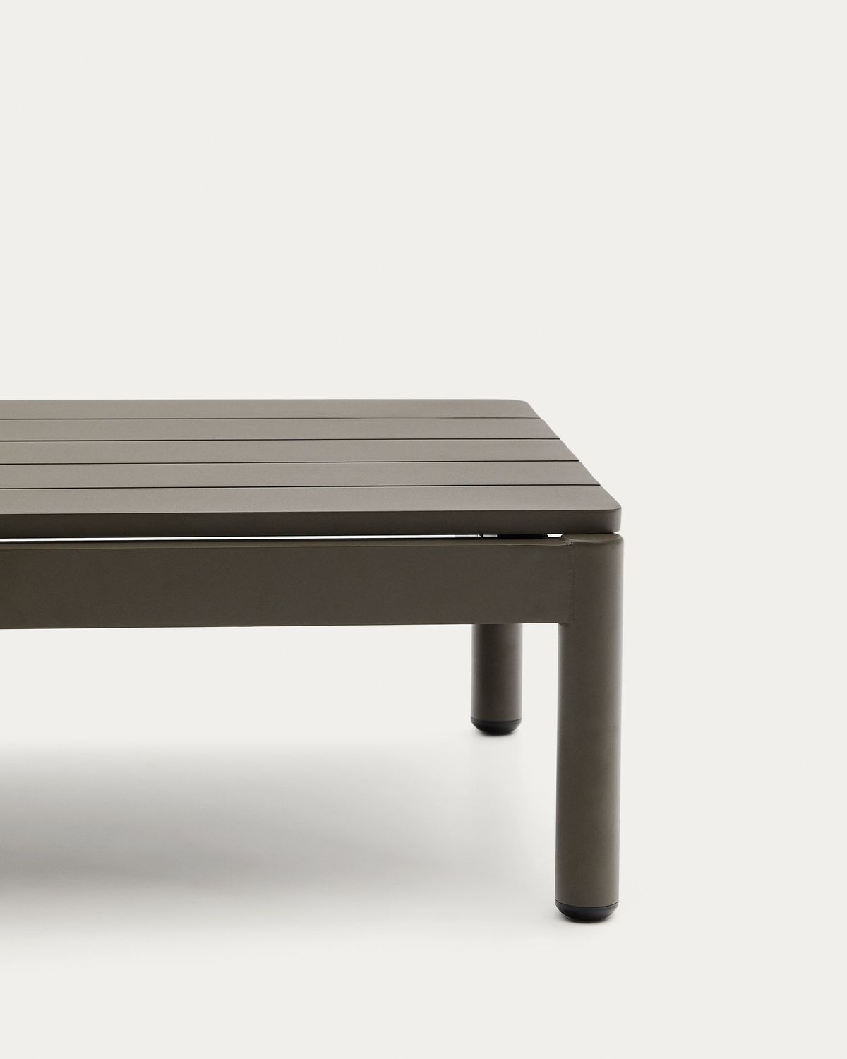 Mesa de centro Sorells de aluminio verde 52,4 x 91 cm