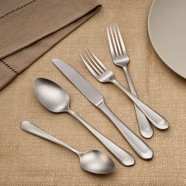 Hampton Signature™ Alessi - 20 Piece Flatware Set, Service for 4