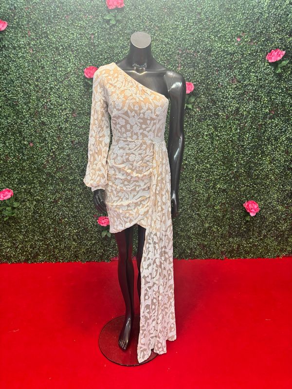 Beige Floral Short Gown w/ Drape
