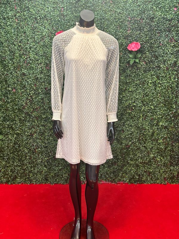 White Mesh Long Sleeve Short Gown