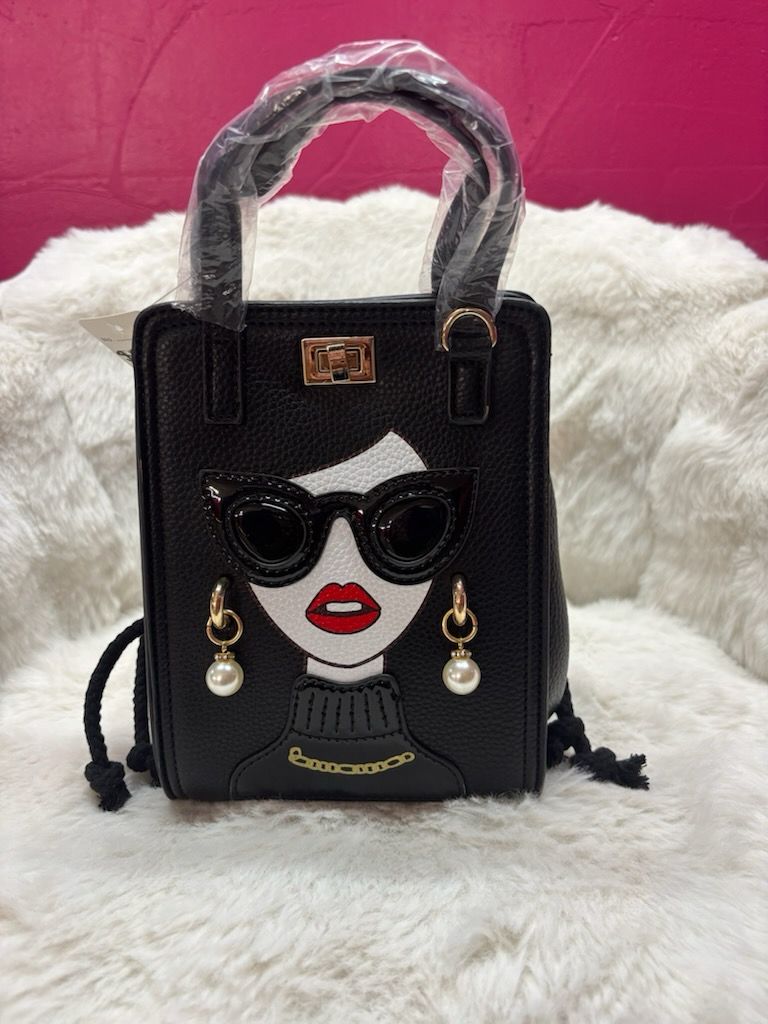 Ms.Pearly Handbag