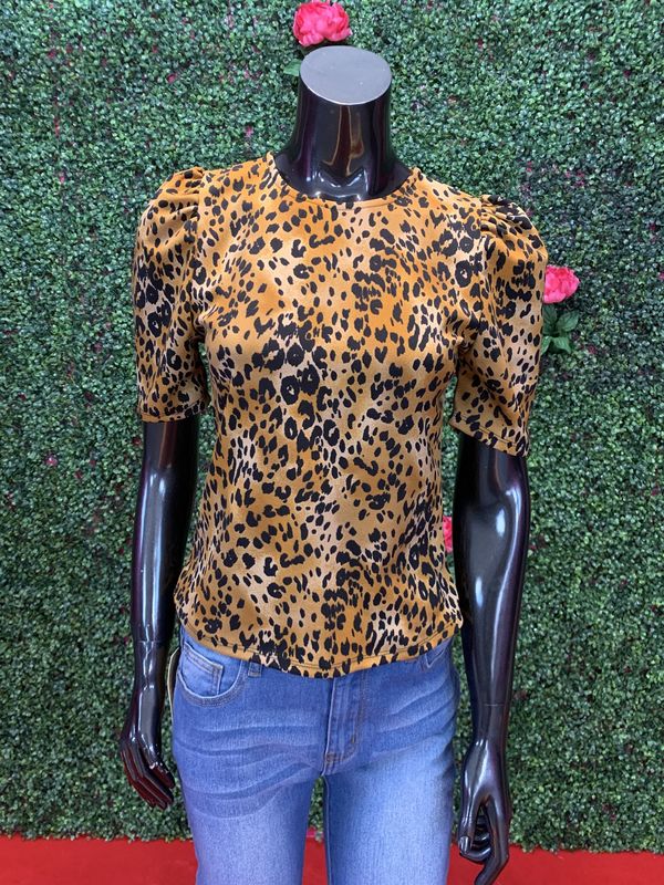 Cheetah Print Short Sleeve Blouse