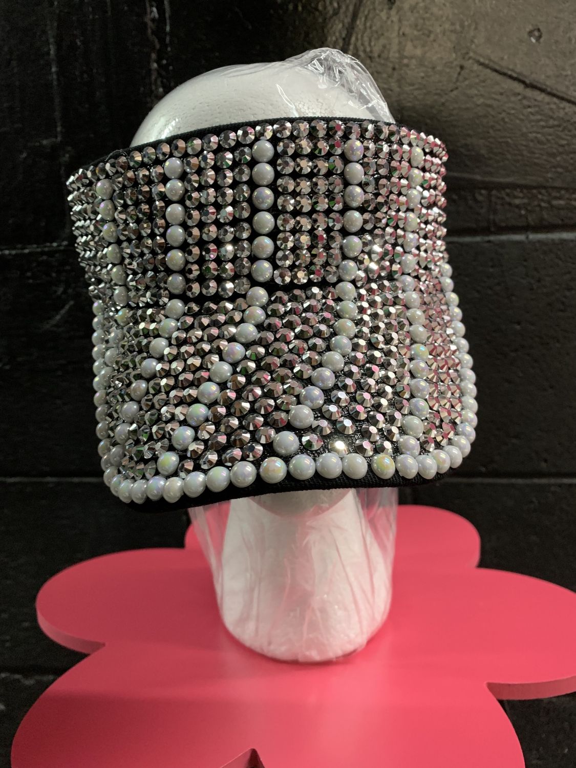 Black Diamonds and Pearls Visor