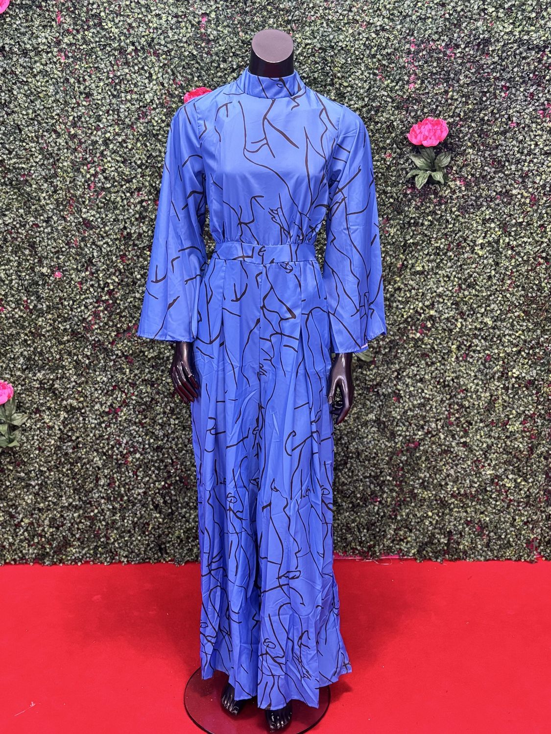 Blue and Black Pants Suit