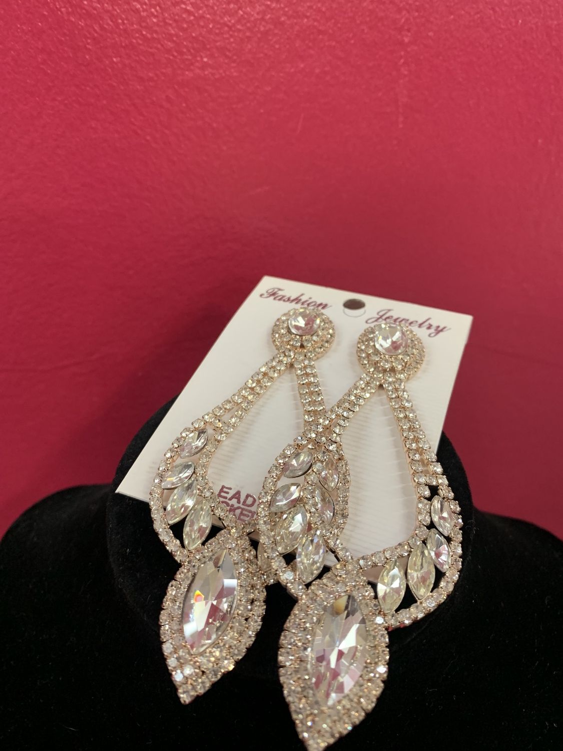 Dazzle Me Earrings