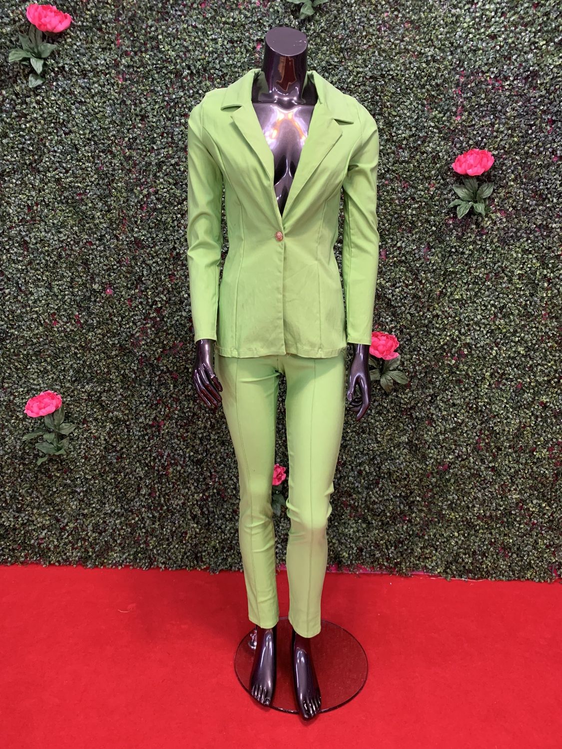 Green Long Sleeve Pants Suit
