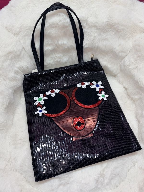 Black Floral Queen Tote Bag