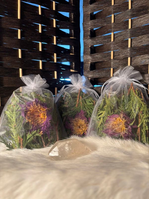 Cedar Bath &amp; Shower Steamers