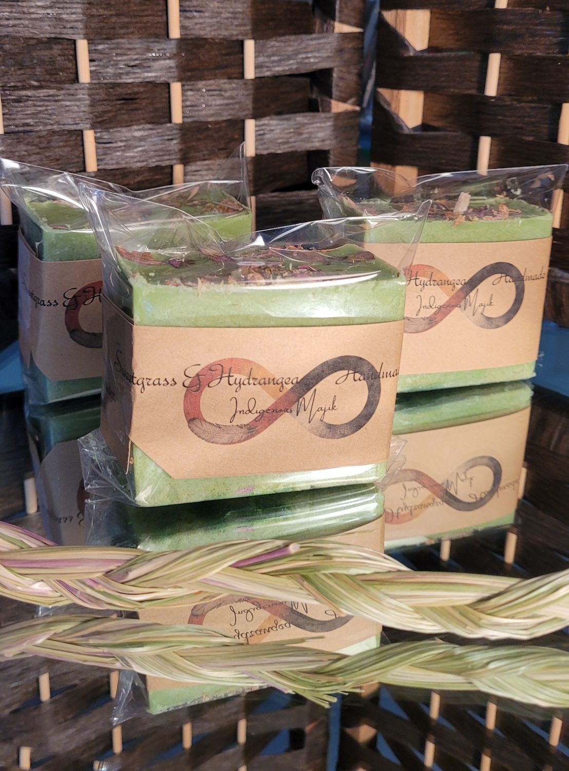 Sweetgrass &amp; Hydrangea Handmade Soap, Type: Bars