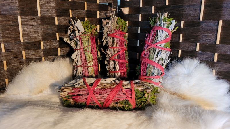 Cedar, Sage, Sweetgrass &amp; Dragons Blood Smudging Wands