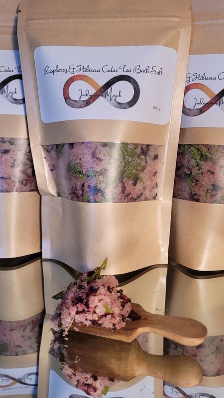 Raspberry &amp; Hibiscus Cedar Tea Bath Salts