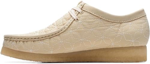 Clarks - Mens Wallabee Shoe, Color Maple Comb