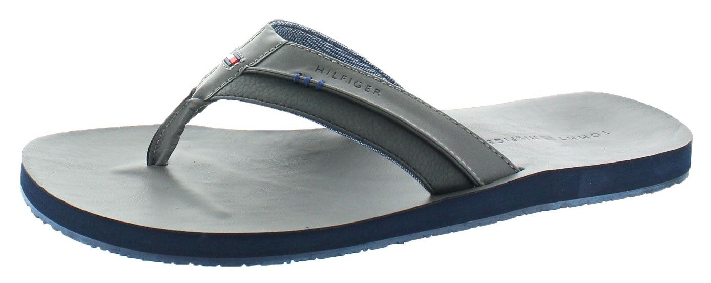 Tommy Hilfiger Men&#39;s Davidson Flat Sandal, Grey, 8 Medium Us