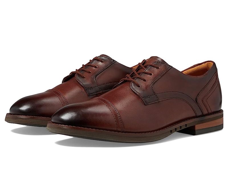 Clarks Un Hugh Cap (Mahogany Leather) Men&#39;s Shoes