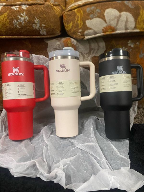 Red Stanley- Stainless Steel H2.0  Quencher Tumbler - 40 Oz