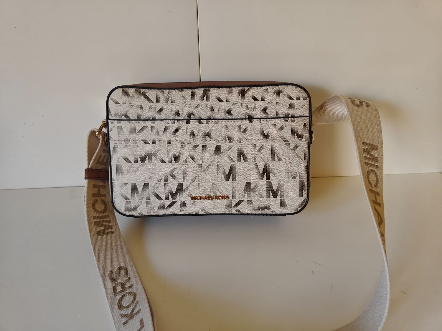 Michael Kors Maeve Women's Large EW Pckt Crossbody Bag