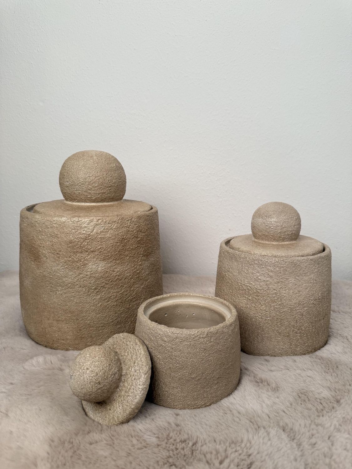 Aardewerk potje met deksel, Size: S