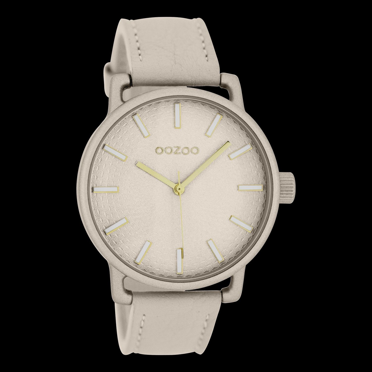 Beige horloge met beige leren band.