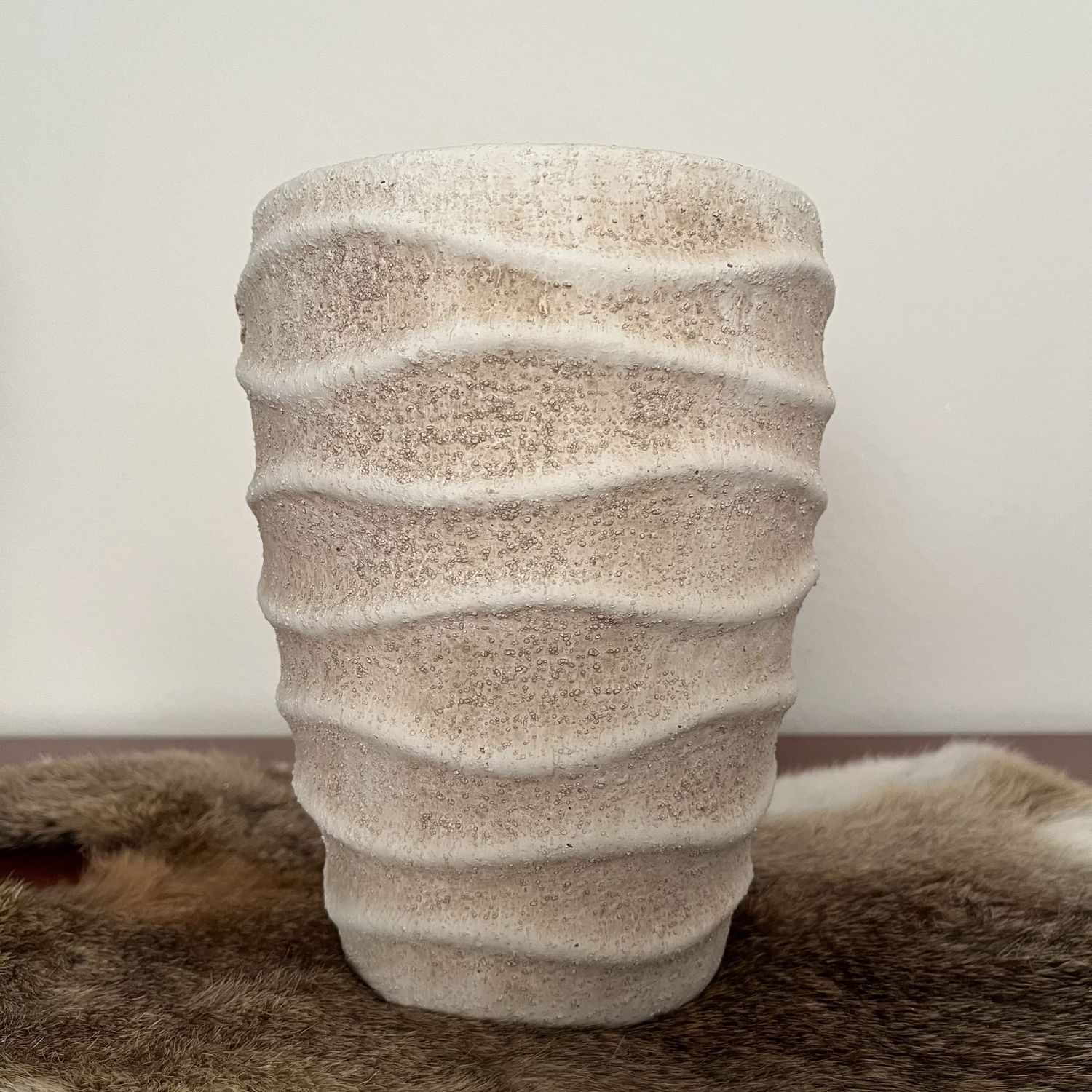 Bloempot ro Ribbel wit, Size: M