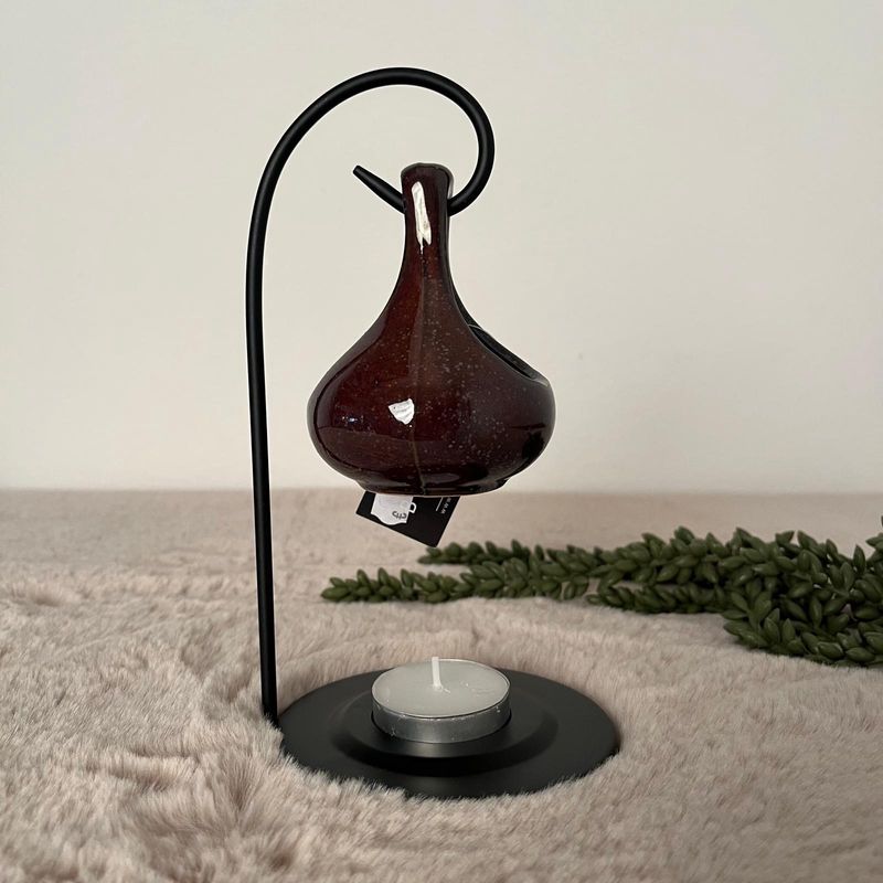 Geurbrander druppel roodbruin