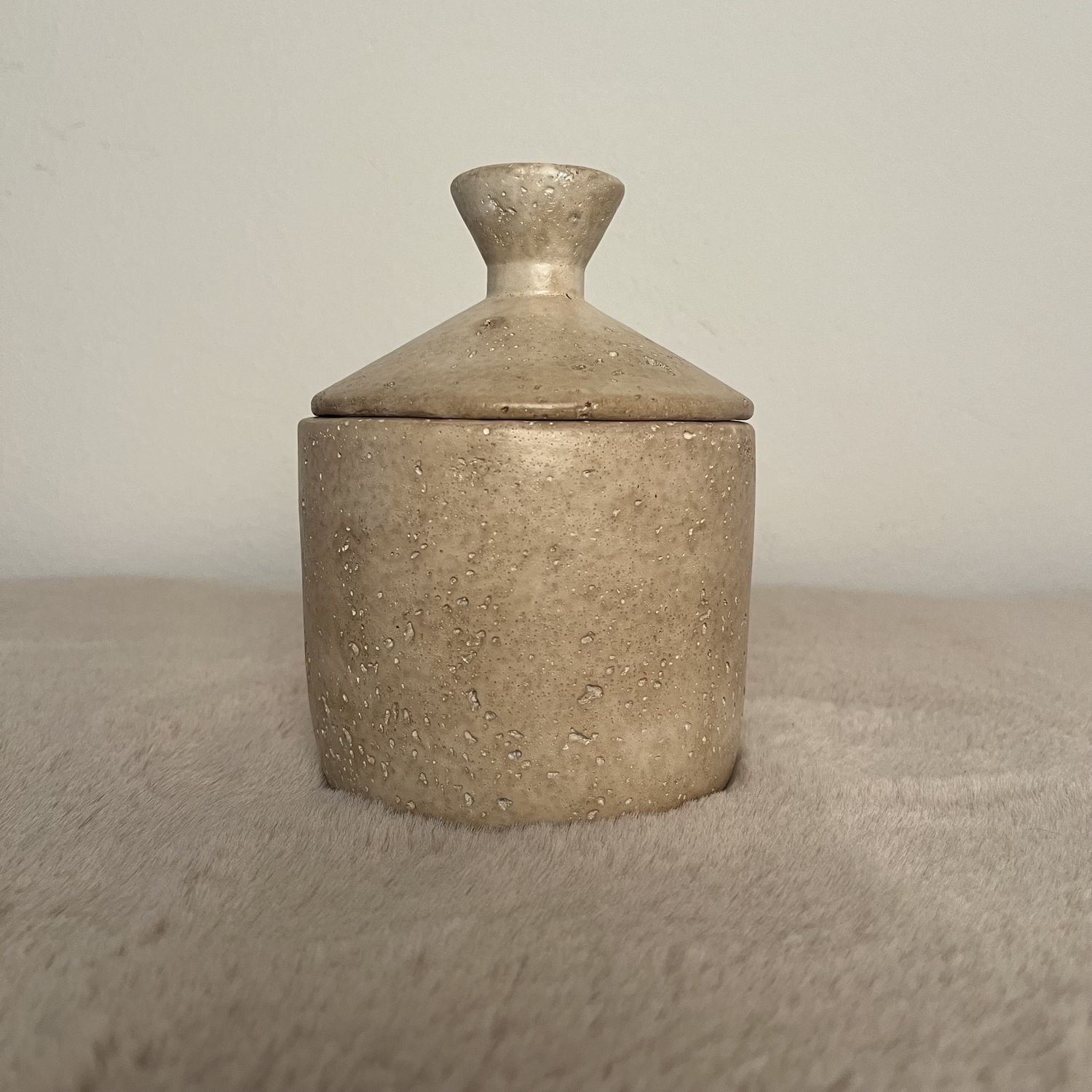 Stenen voorraadpotje Silvia S