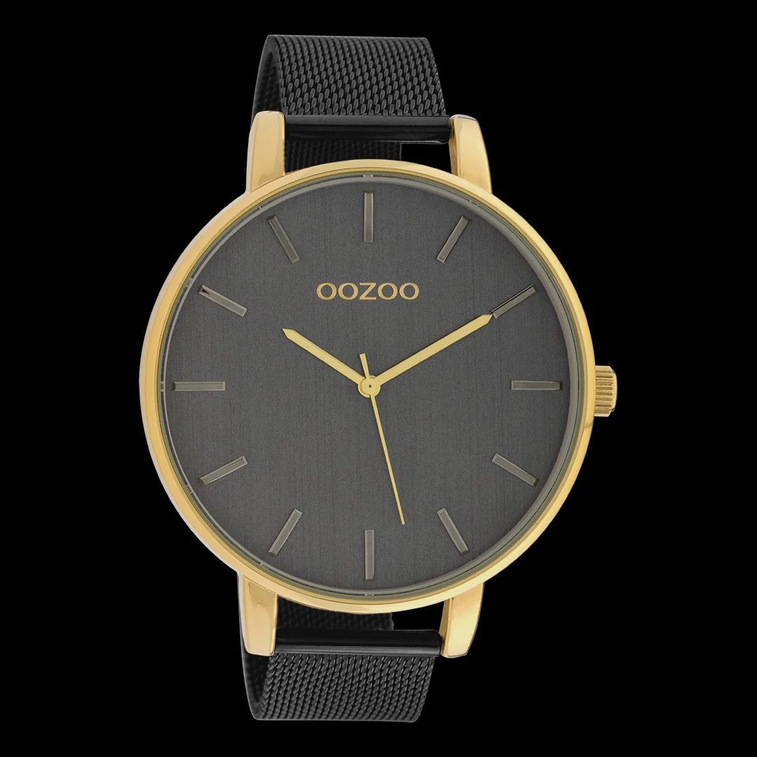 Goudkleurig horloge met zwarte metalen gaasarmband