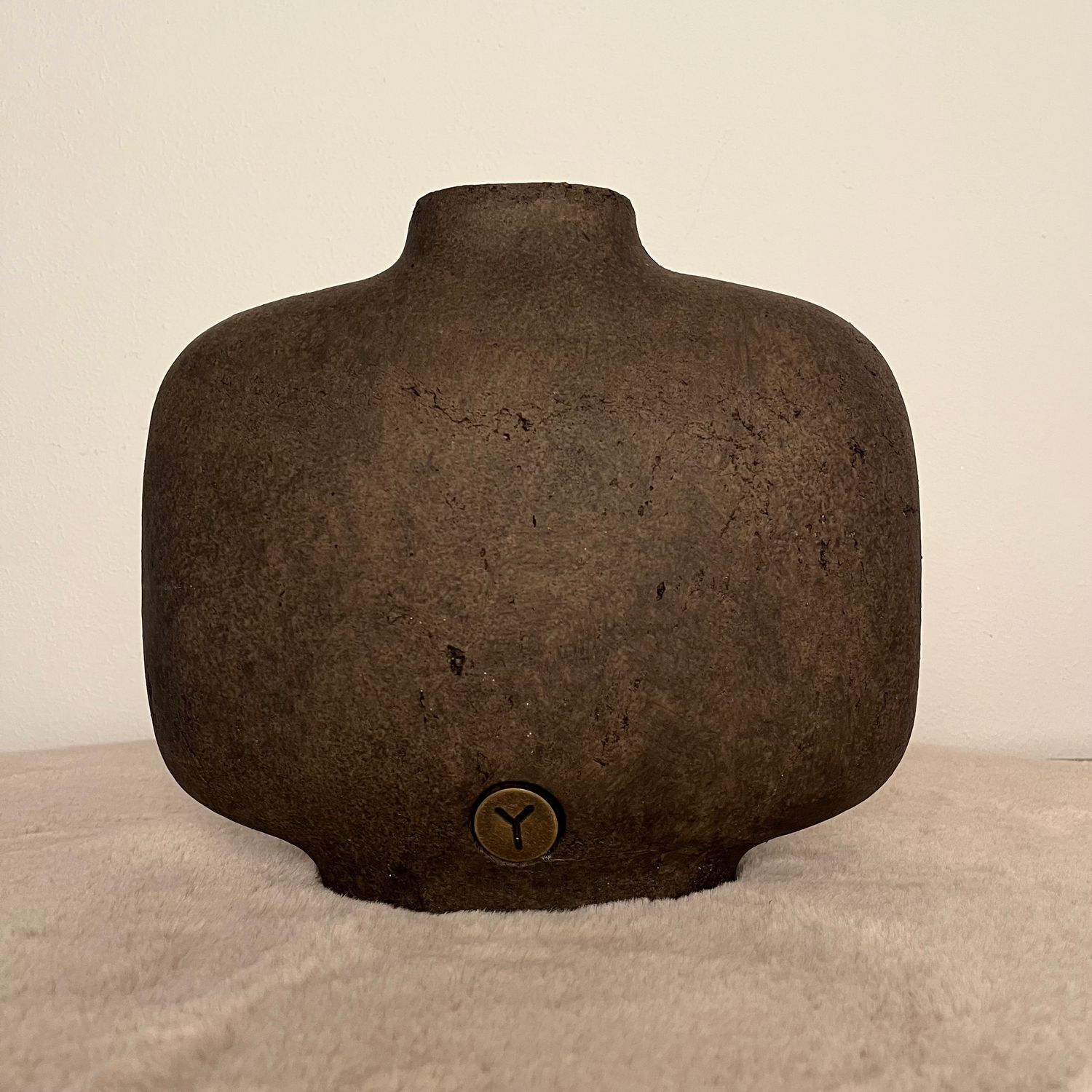 Vase Oval Luxury Majestic Brown