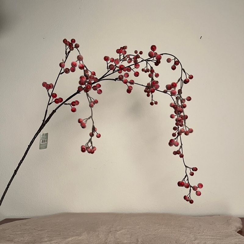 Tak Hanging Rose Bud Red