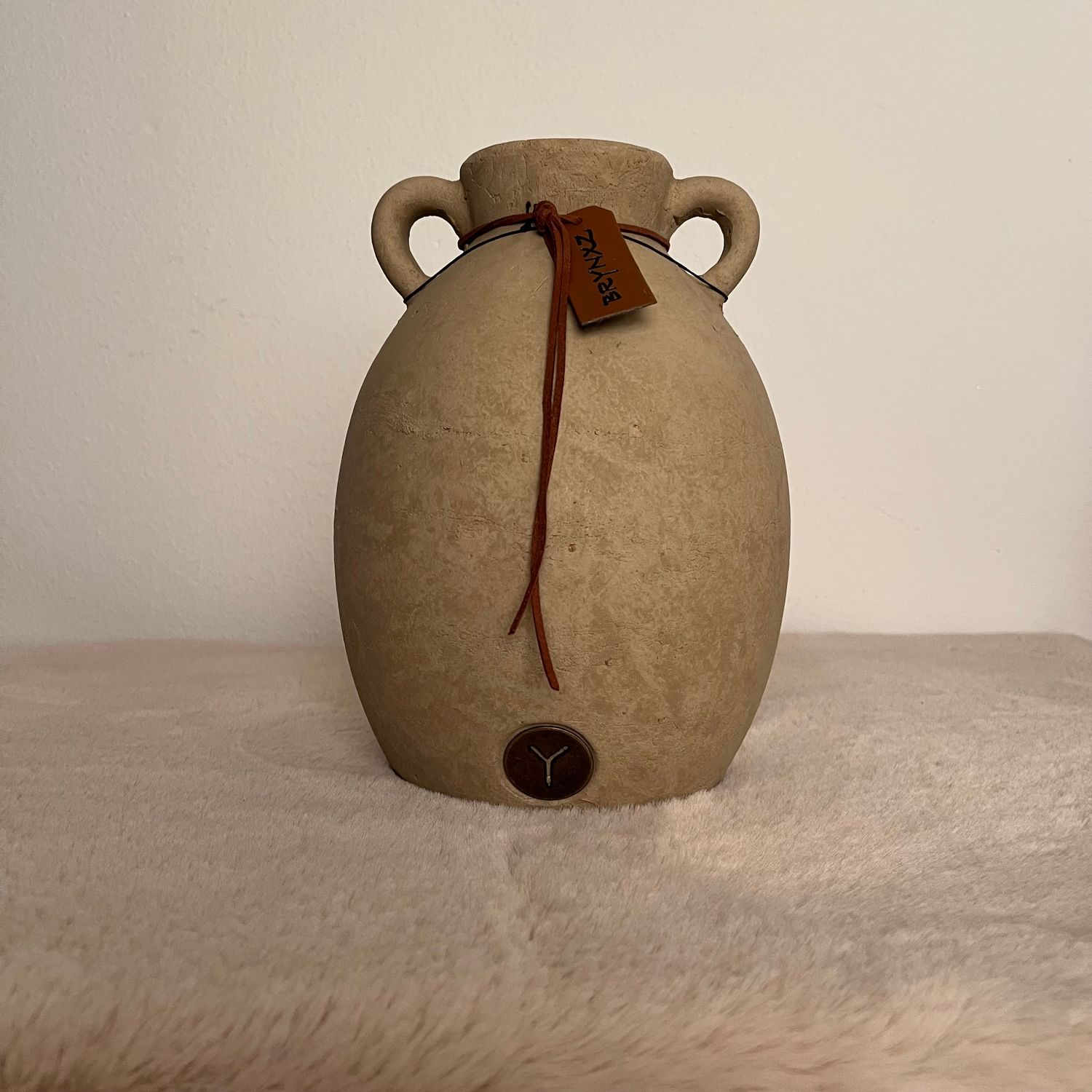 Classic Jug Two Ears Rope Majestic Taupe S