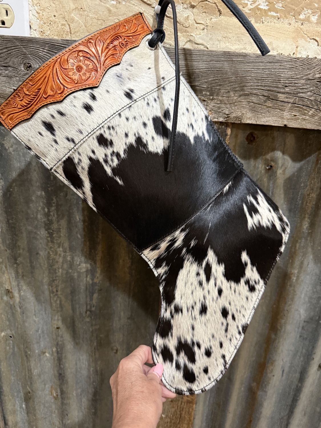 STOCKINGS, DESIGN: COWHIDE