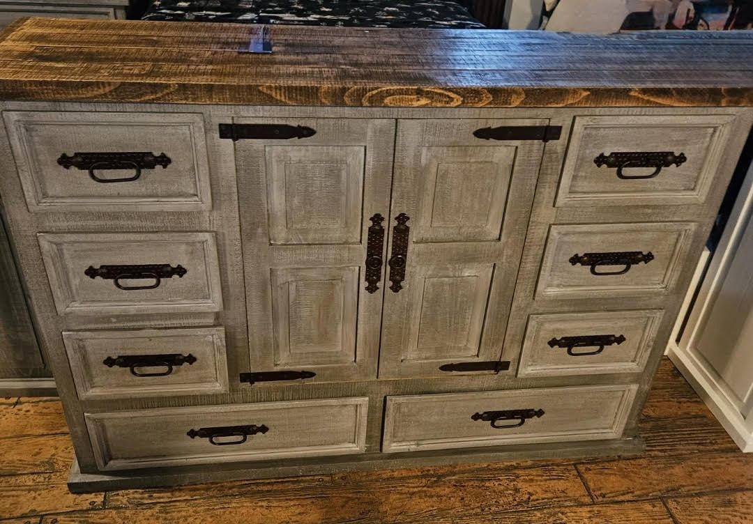 MANSION DRESSER, COLOR: OXFORD, DESIGN: PLAIN, Size: MANSION 8 DRAWER/ 2 DOOR DRESSER