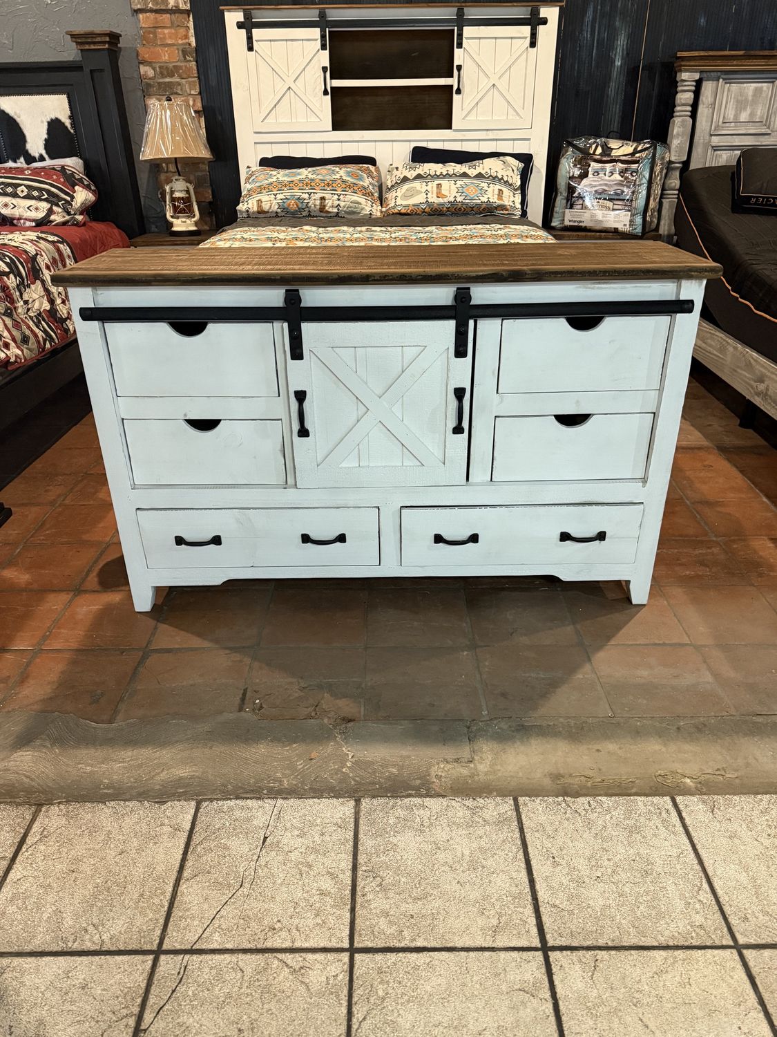 SLIDDING BARN DOOR DRESSER WHITE