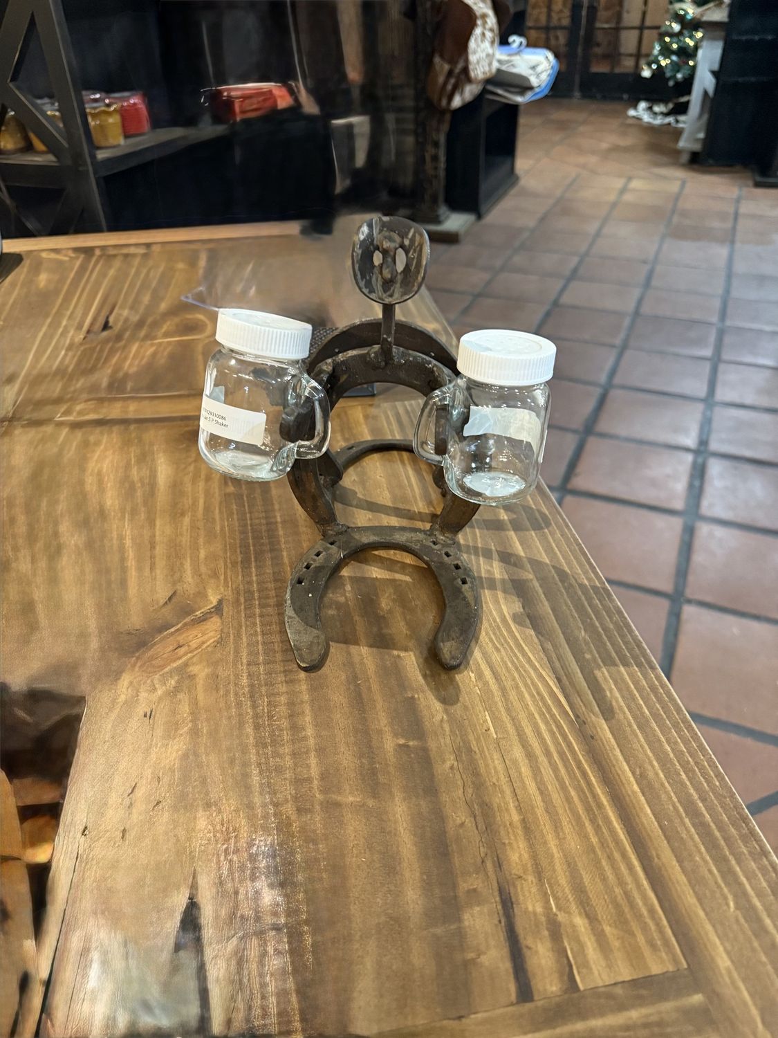 SALT &amp; PEPPER HOLDER