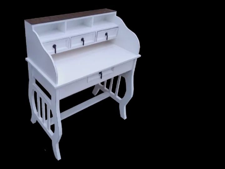 Lyra Desk