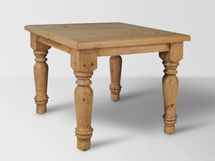 Santa Rita Square Table