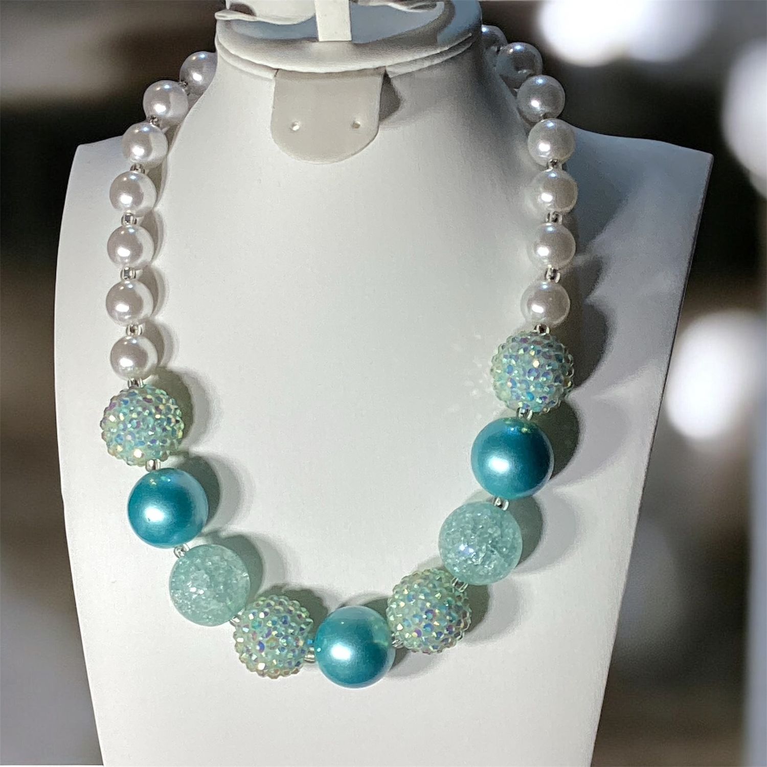 Bubble Sparkling Blue Necklace