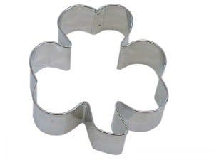 Shamrock Cookie Cutter (5")