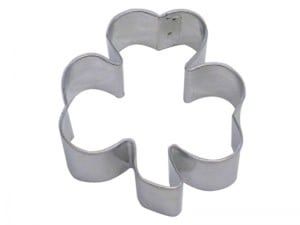 Shamrock Cookie Cutter (2.75")