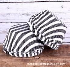 Black Wide Stripe Baking Cups