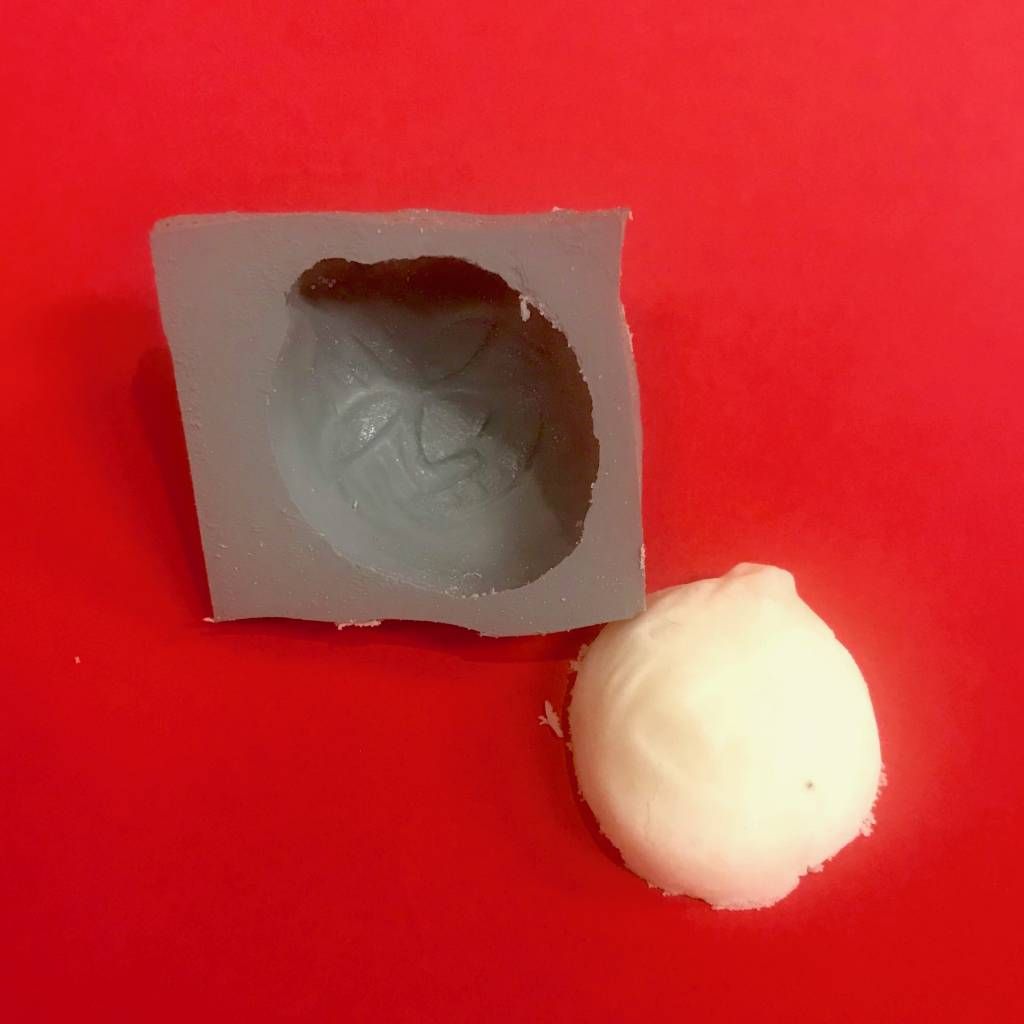 Werewolf Mint Mold