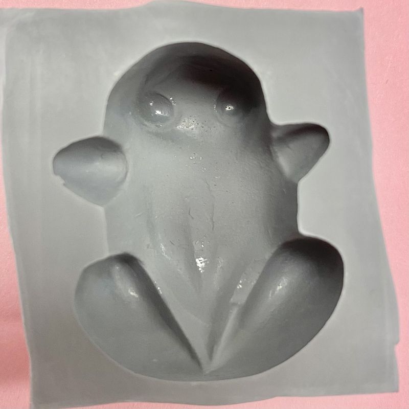 Frog Rubber Mint Mold