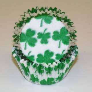 Shamrock Baking Cups (30-40ct)