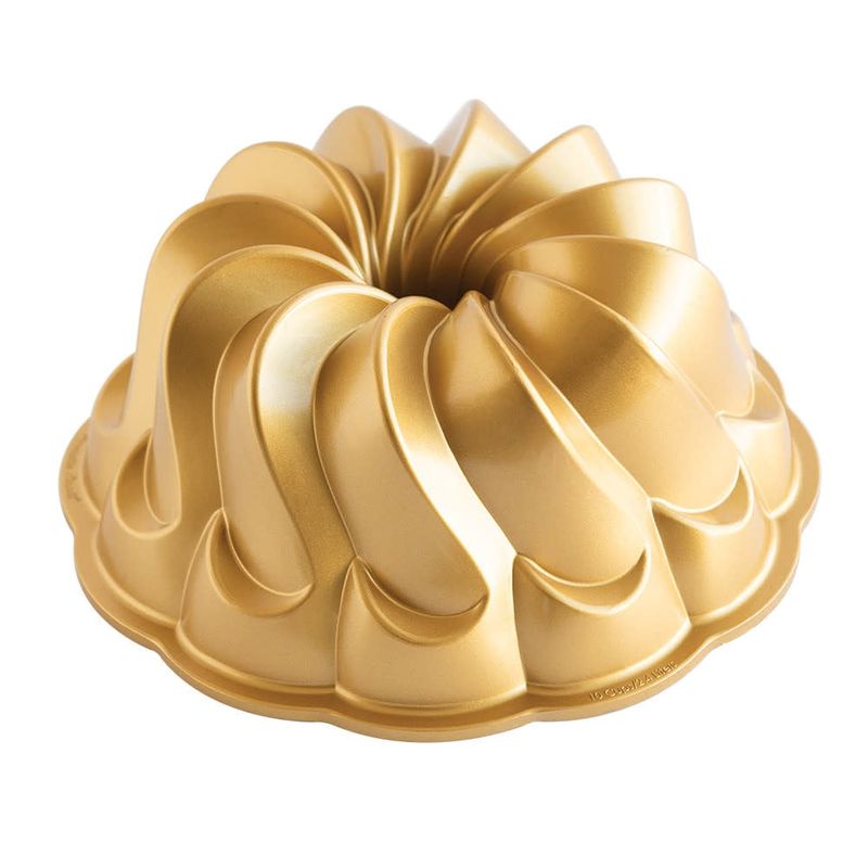 Pirouette Bundt Pan (10 cup)