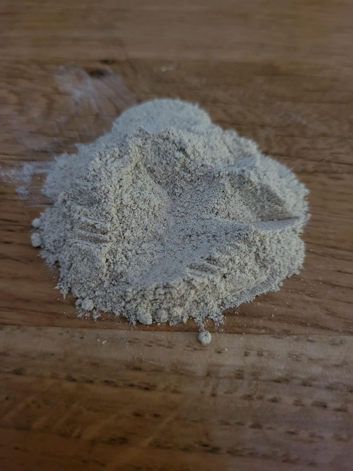 Recharge de Poivre de Sarawak Blanc Moulu Recharge de Poivre de Sarawak Blanc Moulu