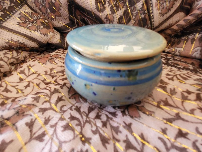 Bougie cire abeille contenant vintage